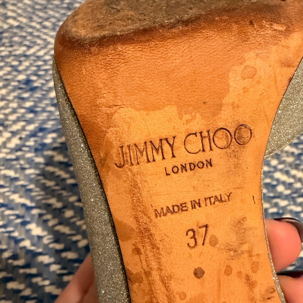 Jimmy Choo Sparkling Silver Heels - Picture 4 of 4